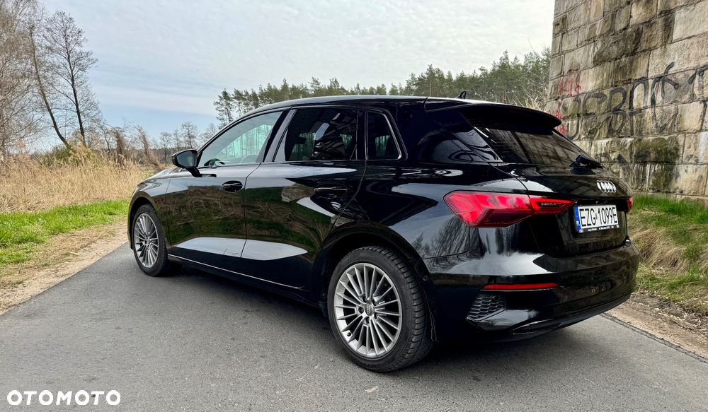 Audi A3 Sportback - 16