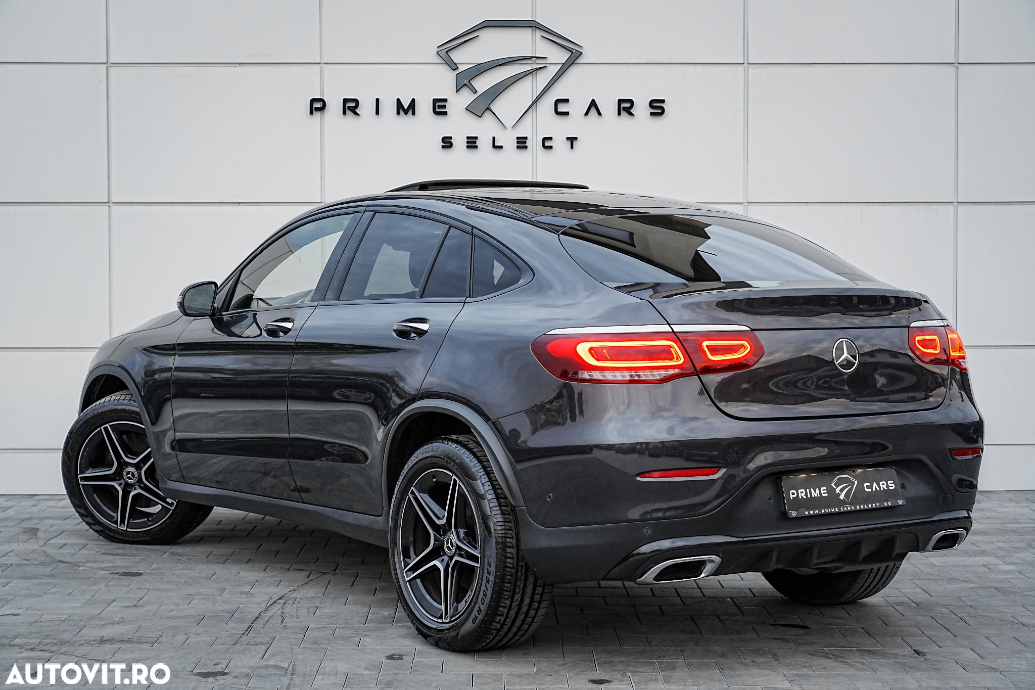 Mercedes-Benz GLC Coupe 220 d 4Matic 9G-TRONIC AMG Line - 3