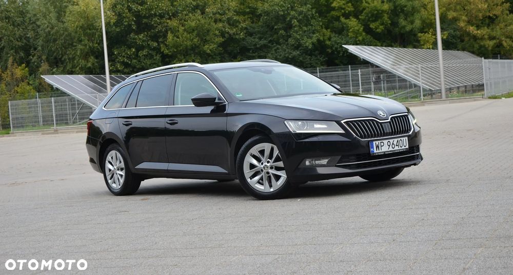 Skoda Superb 2.0 TDI Style - 9