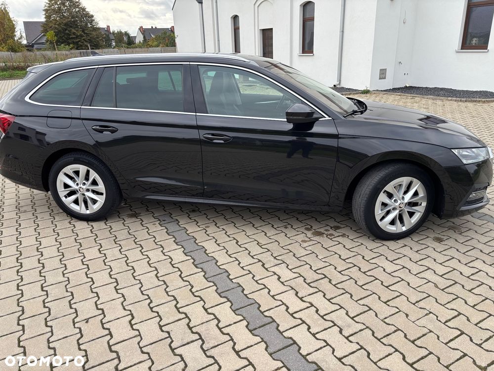 Skoda Octavia 2.0 TDI SCR Style DSG - 15