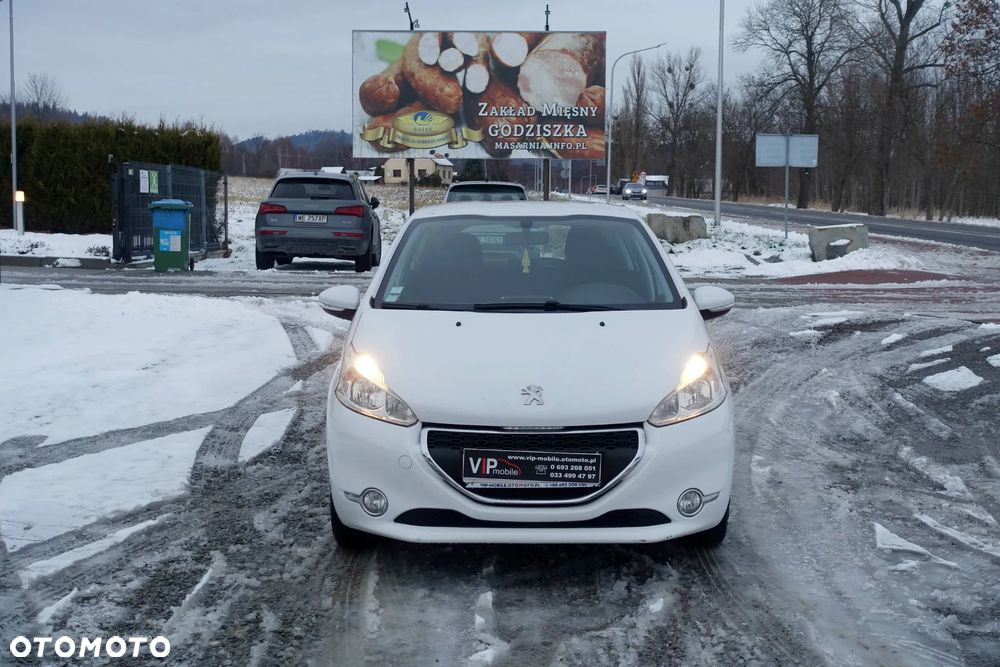 Peugeot 208 HDi 68 Like - 2