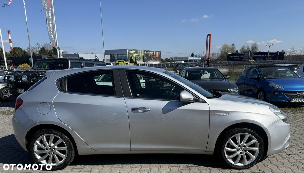 Alfa Romeo Giulietta 2.0 JTDM 16V TCT Turismo - 11