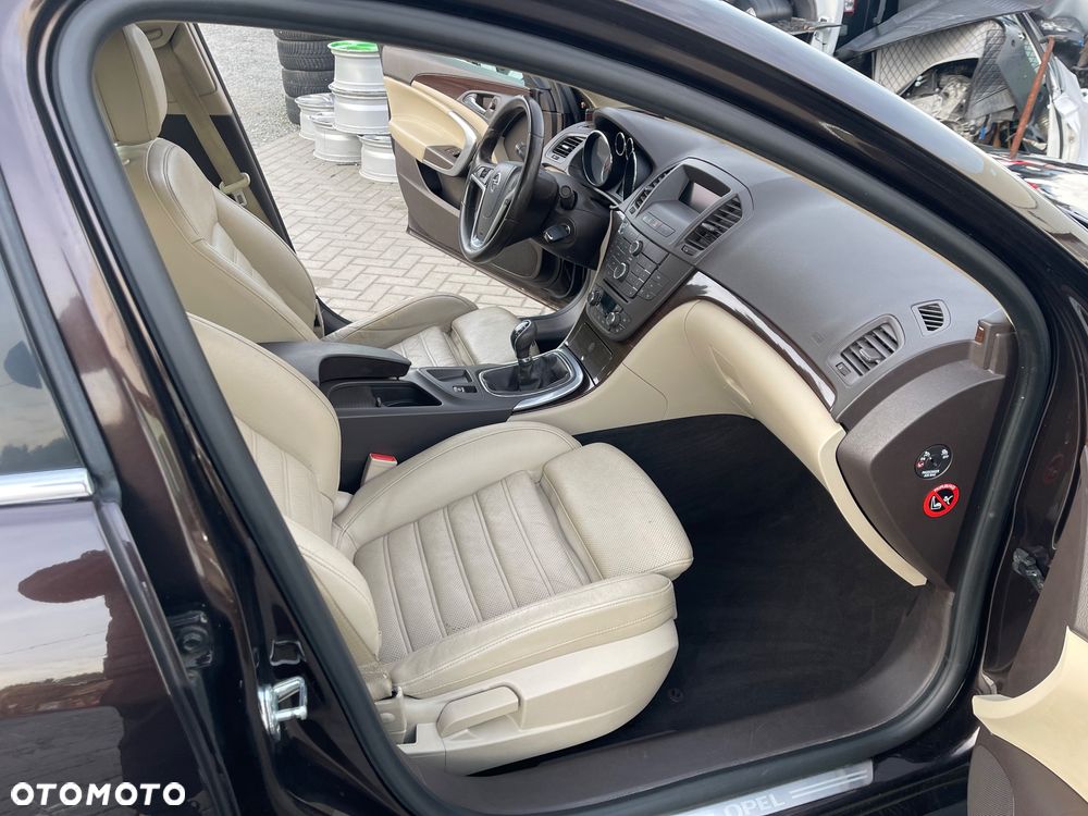 Opel Insignia 2.0 CDTI Design Edition - 19