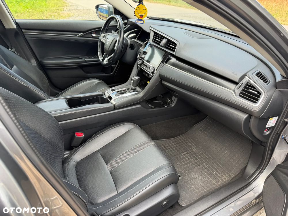 Honda Civic 1.5 T Executive CVT - 22