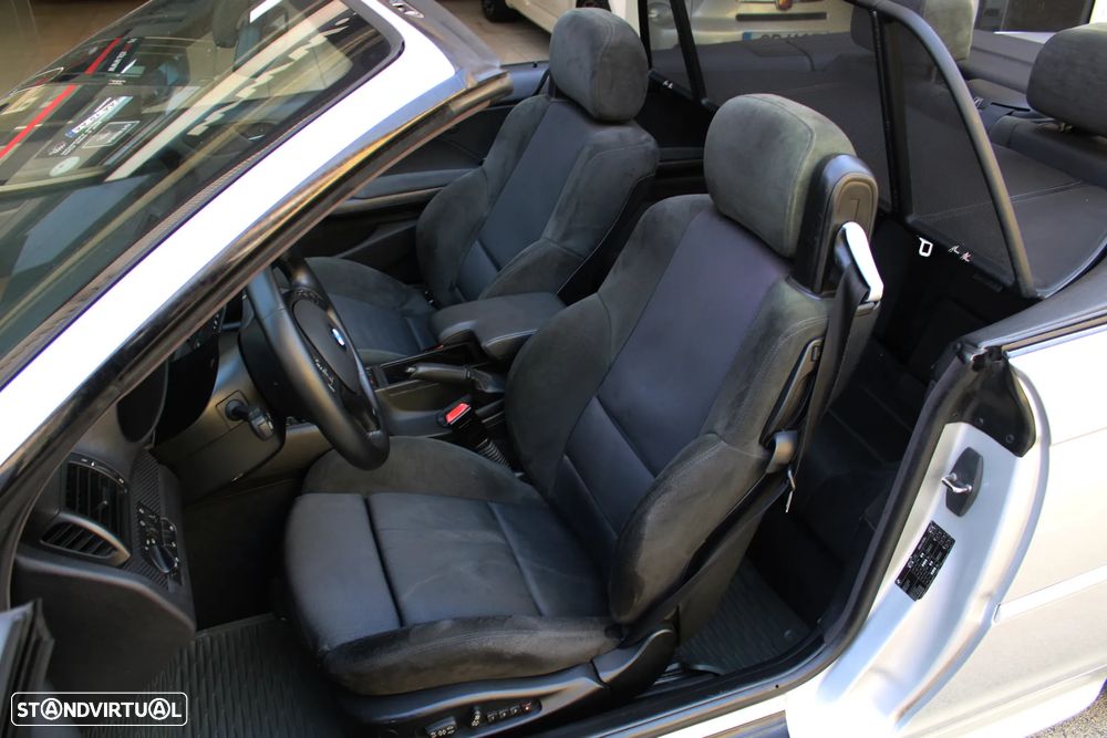 BMW 325 Ci - 24