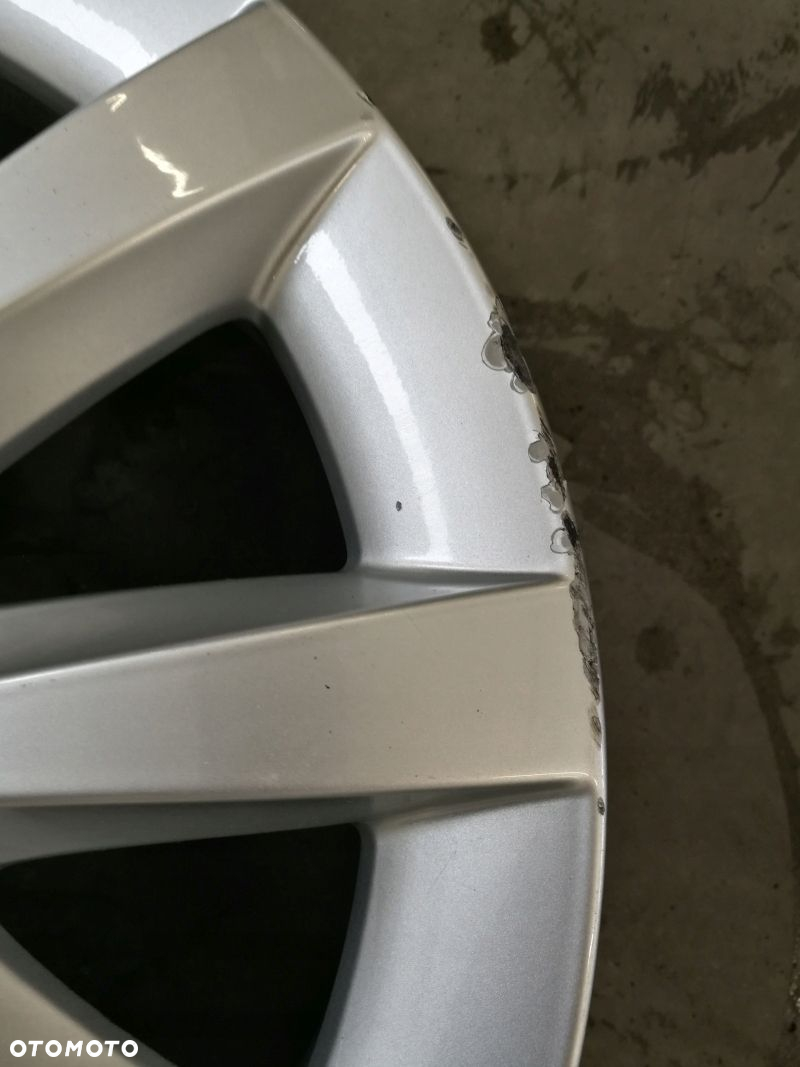Felga aluminiowa 16" Mercedes A246 401 02 02 - 2