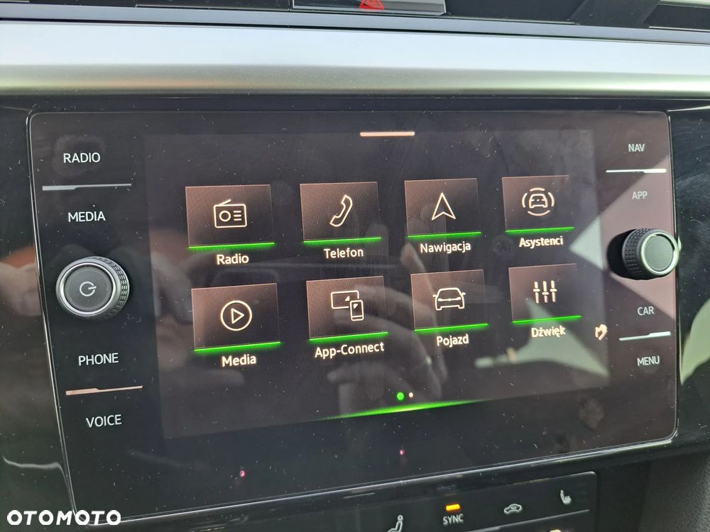 Volkswagen Arteon 2.0 TSI R-Line DSG - 29