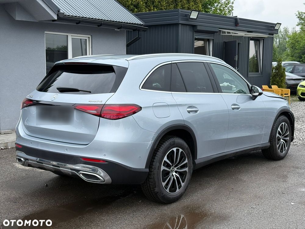 Mercedes-Benz GLC ver-200-mhev-4--matic-avantgarde - 2