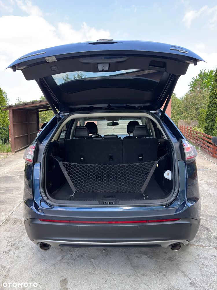 Ford Edge - 8