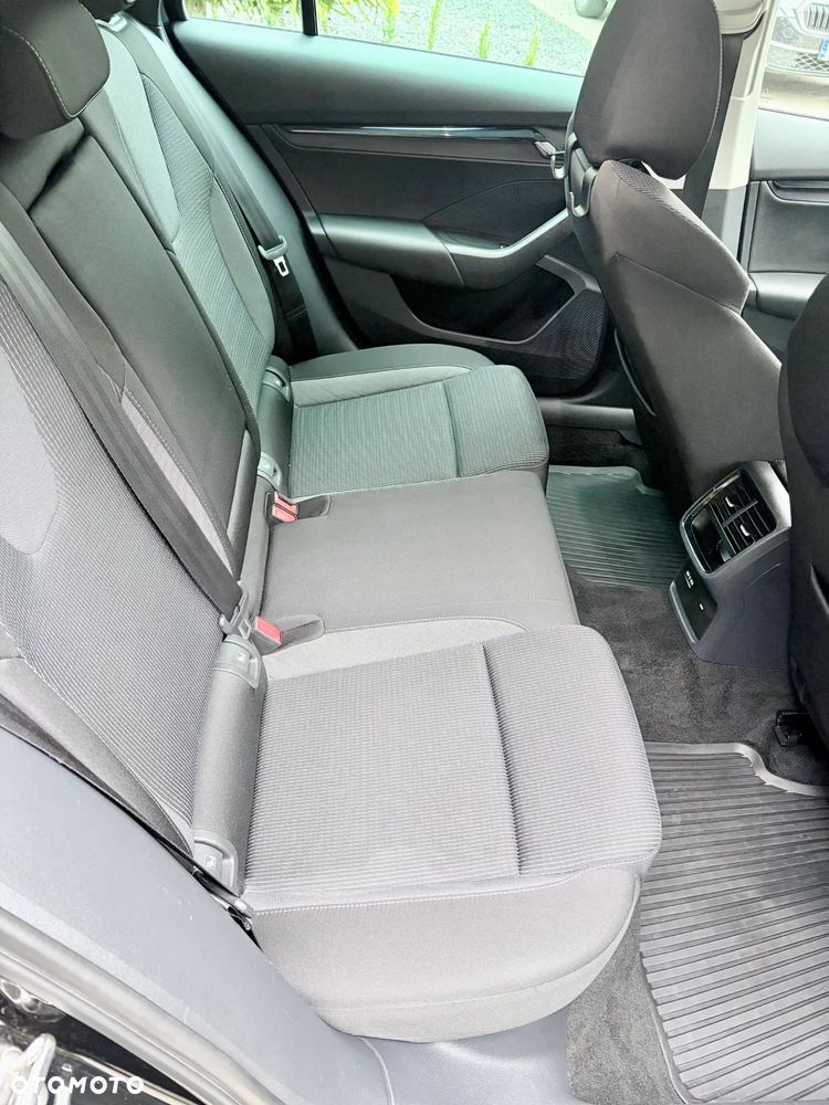 Skoda Octavia 2.0 TDI Ambition - 14