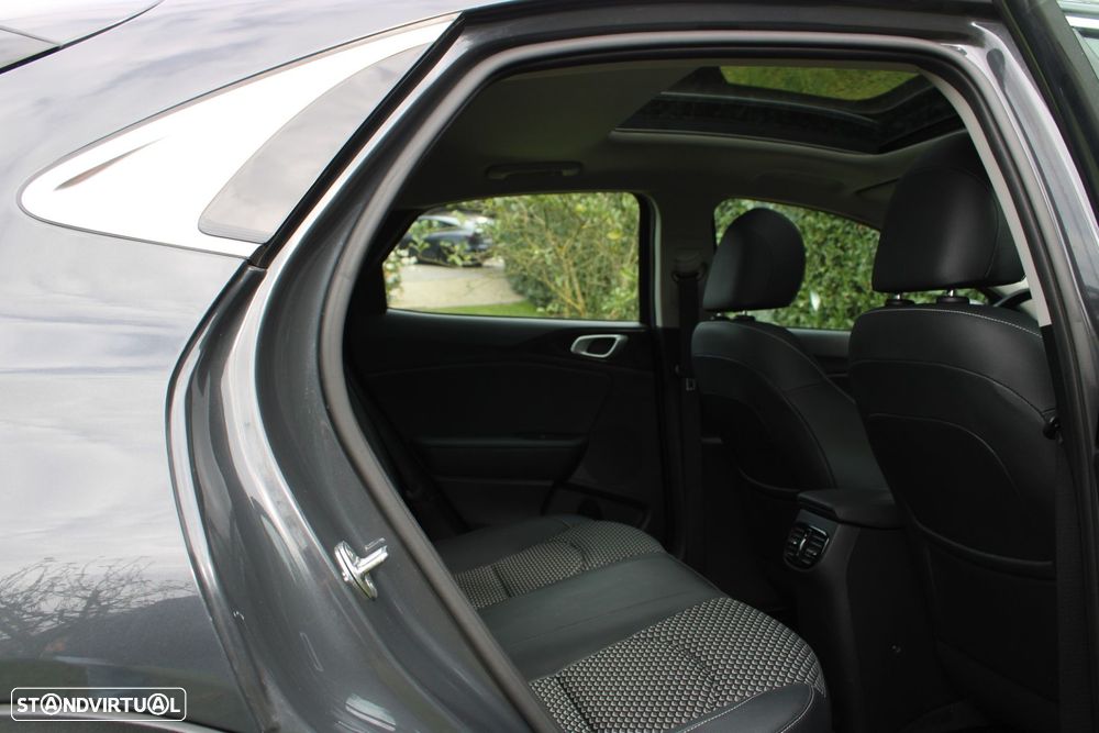 Kia XCeed 1.6 GDI DCT6 OPF SPIRIT - 44