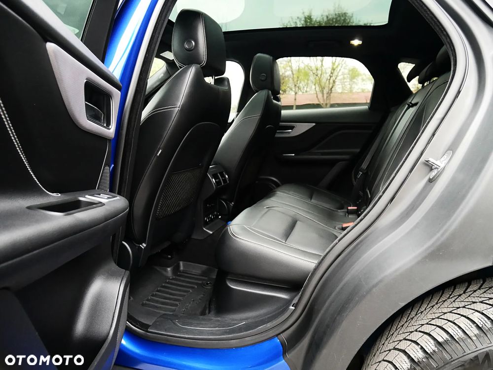 Jaguar F-Pace 2.0 i4P AWD R-Sport - 6