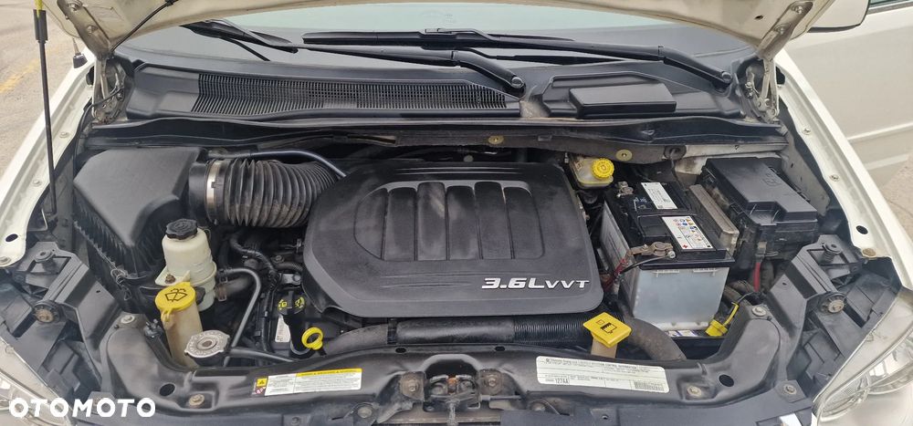 Dodge Grand Caravan 3.6 R/T - 14