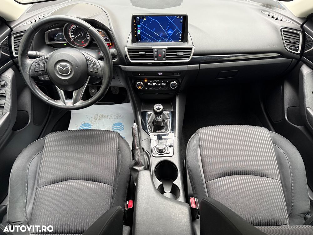 Mazda 3 - 12