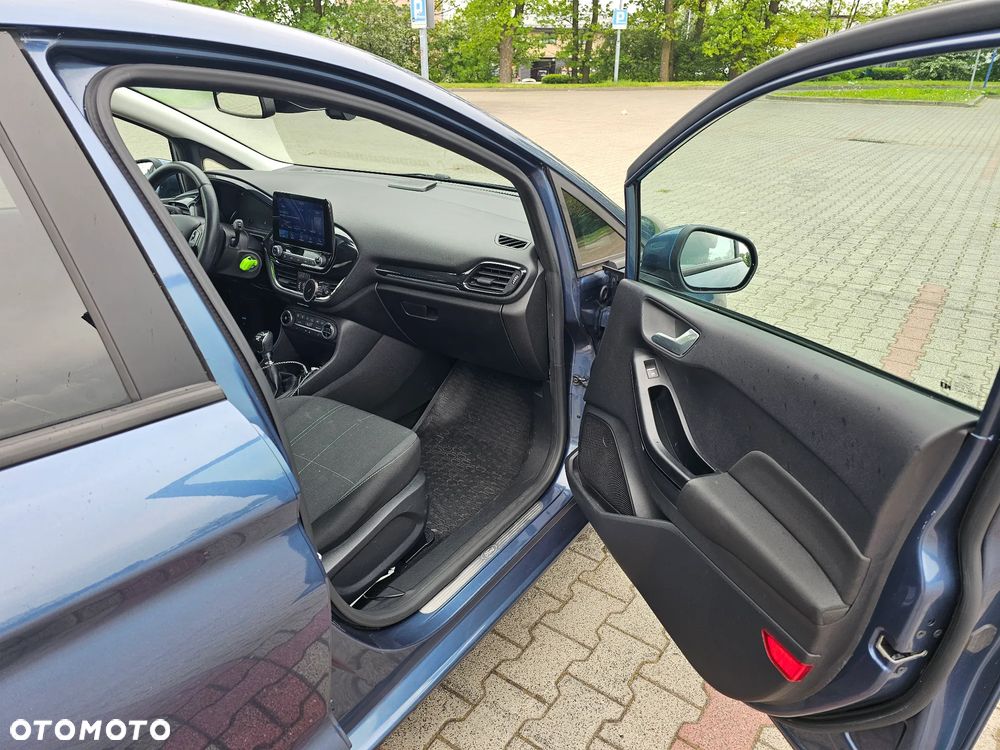 Ford Fiesta 1.0 EcoBoost Start-Stop SYNC Edition - 16