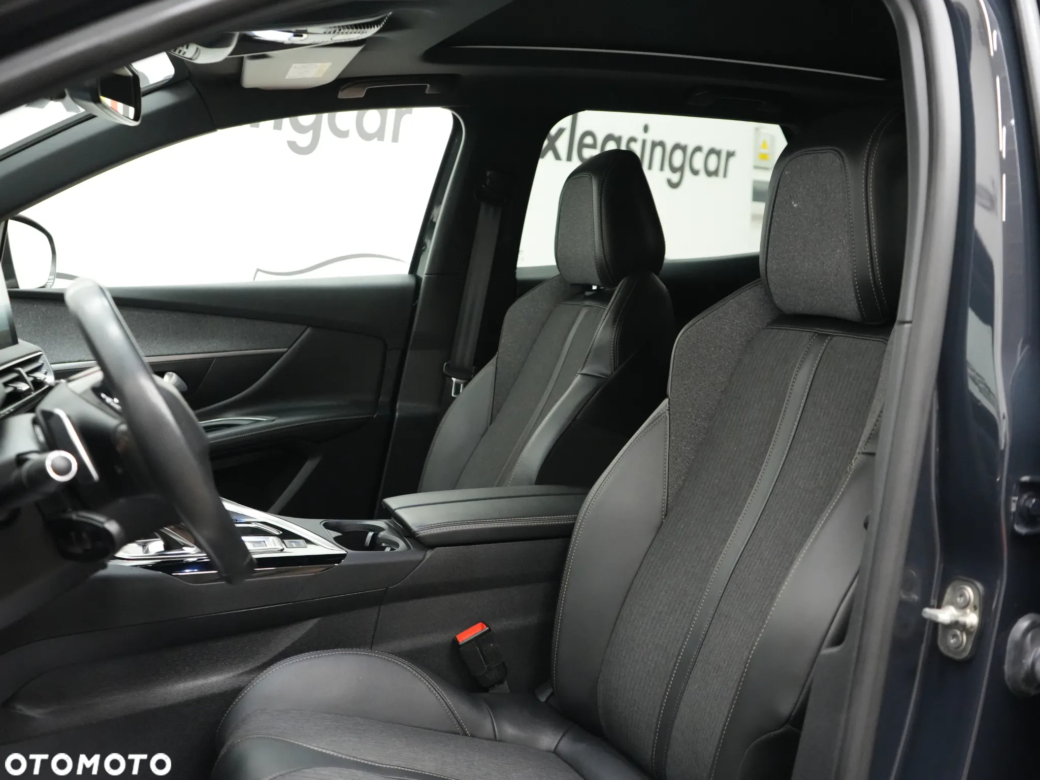 Peugeot 3008 1.5 BlueHDi GT Pack S&S EAT8 - 16