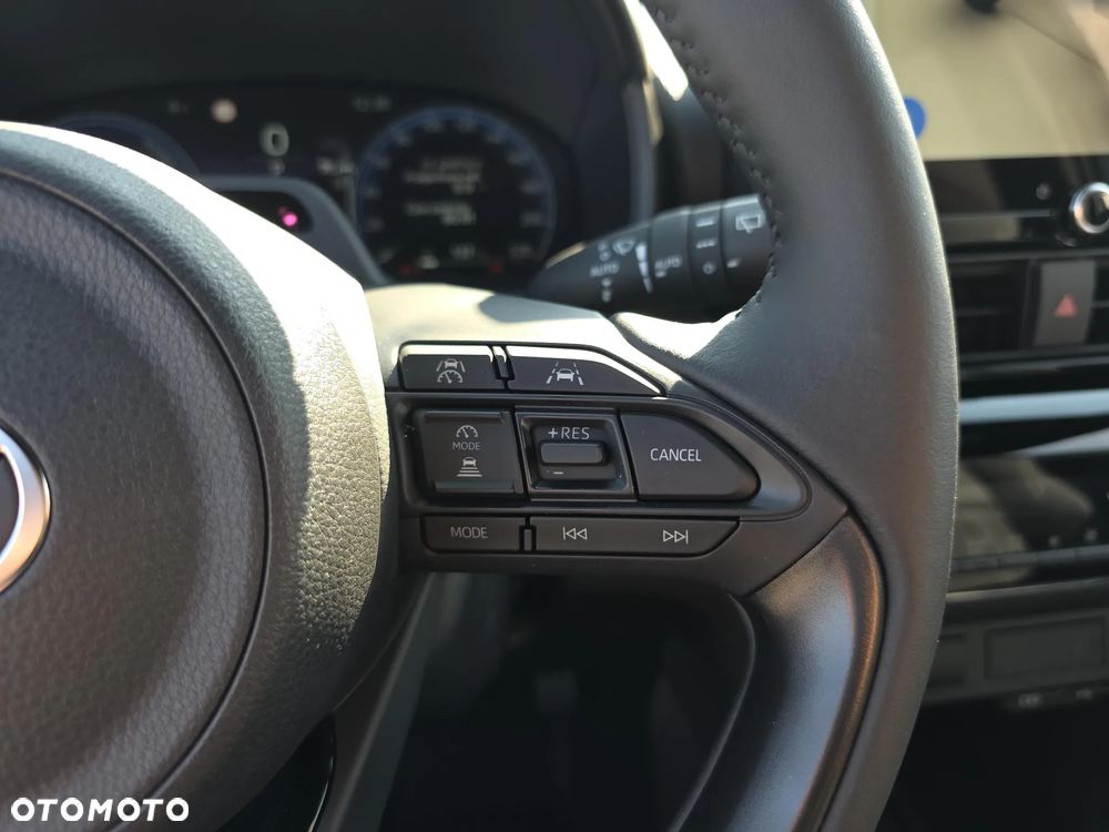 Toyota Yaris Cross Hybrid 1.5 Executive - 24