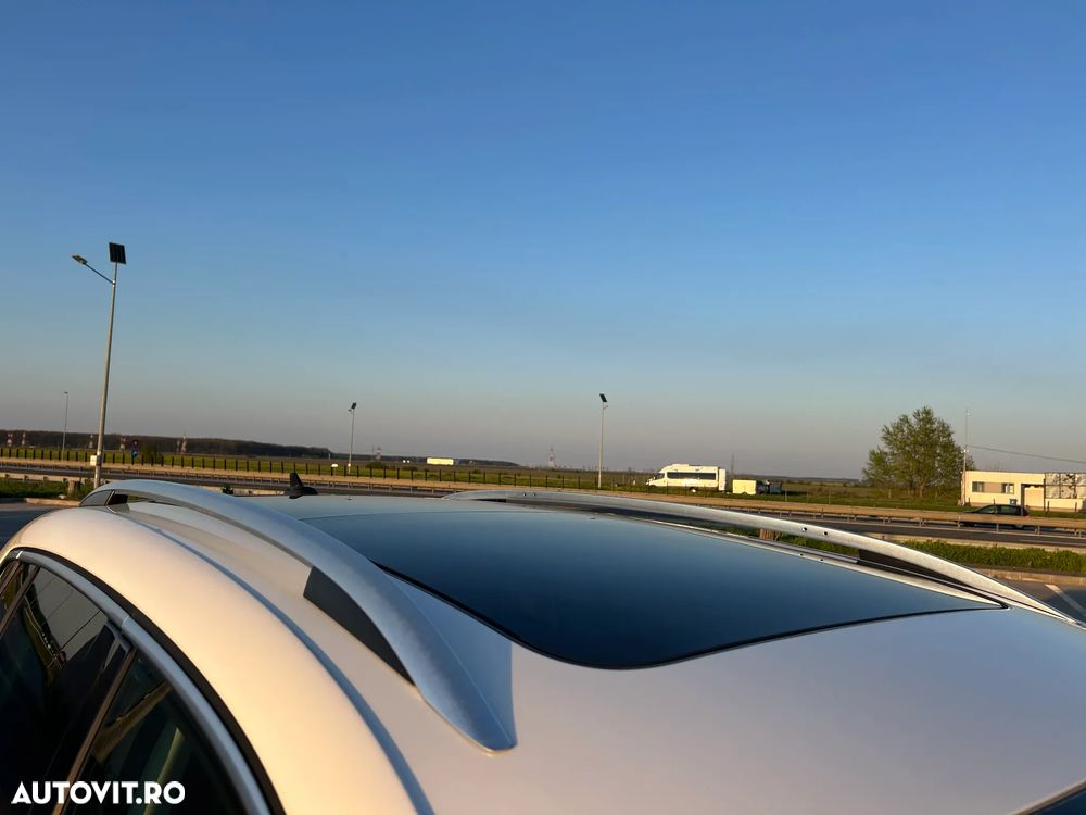 Volkswagen Tiguan - 5