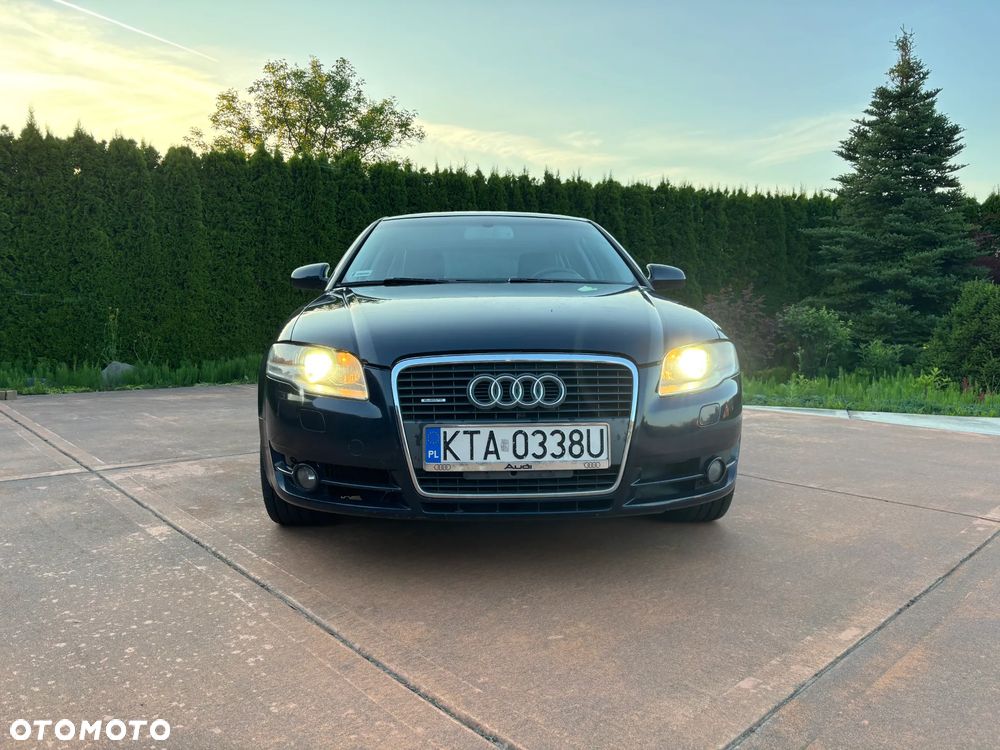 Audi A4 Limousine 2.0 T FSI quattro tiptronic - 4