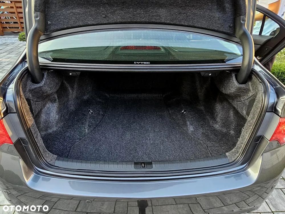 Honda Accord 2.0 Executive - 20