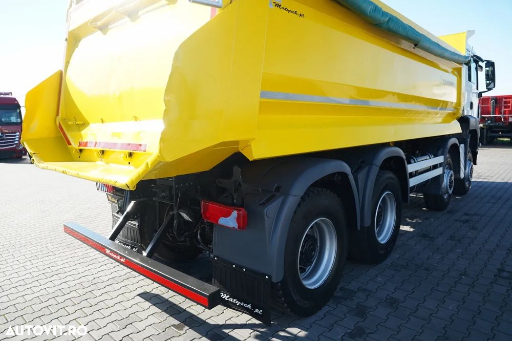 MAN TGS 41.440 / 8x8 / AUTOBASCULANTĂ CU BASCULARE PE SPATE - 5,9 M / CUTIE DE VITEZE MANUALĂ / - 19