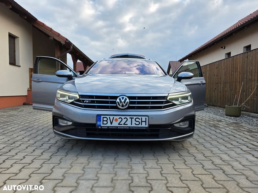 Volkswagen Passat - 15