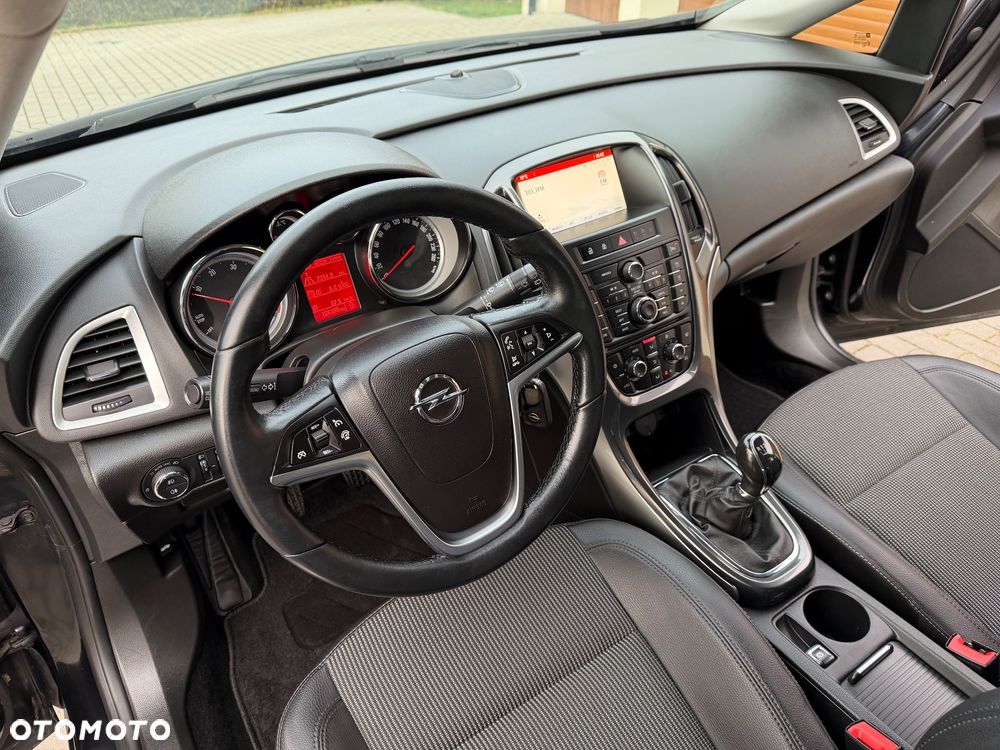 Opel Astra 1.6 CDTI Cosmo - 7