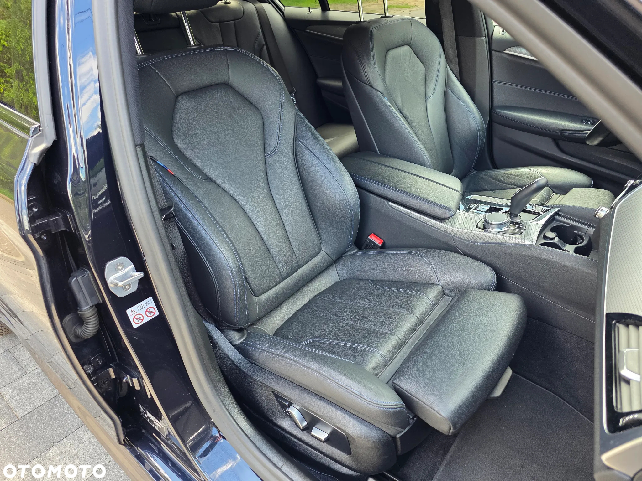 BMW Seria 5 530e iPerformance GPF M Sport sport - 24