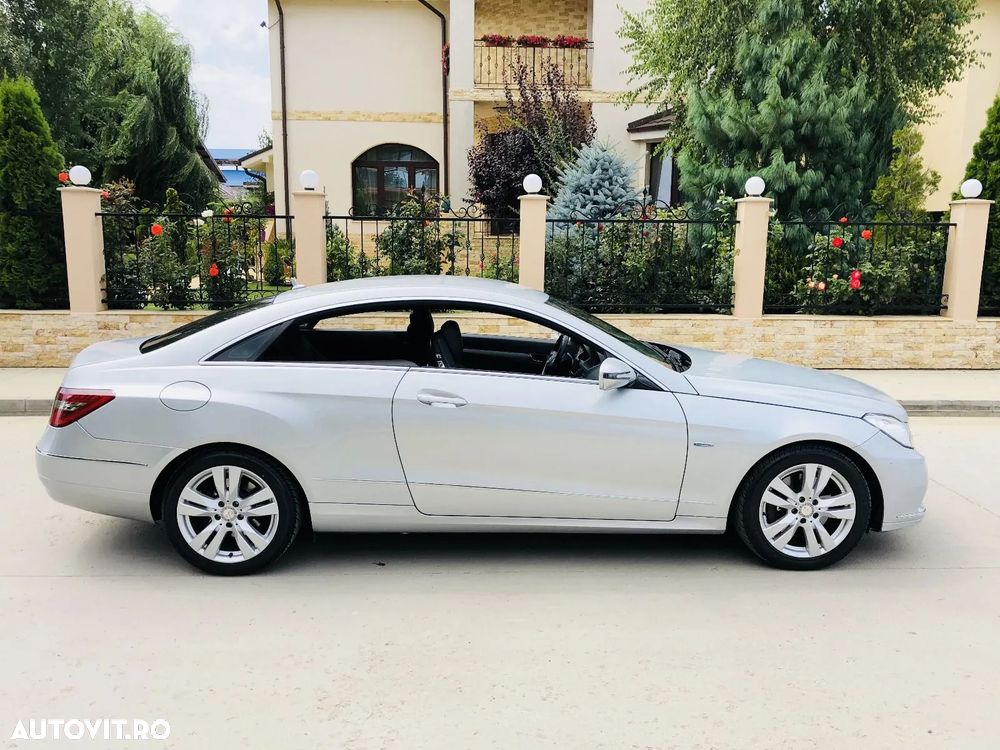 Mercedes-Benz E - 9