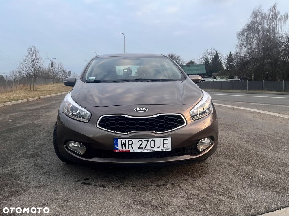 Kia Ceed 1.6 GDI L - 3