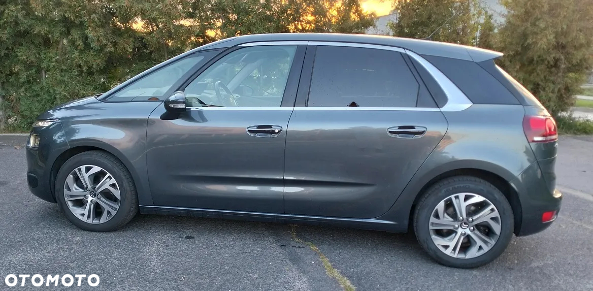 Citroën C4 Picasso - 16