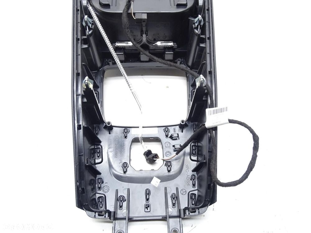 OSŁONA DEKOR TUNELU ŚRODKOWEGO SCHOWEK A1776805701 MERCEDES W177 A KLASA - 8