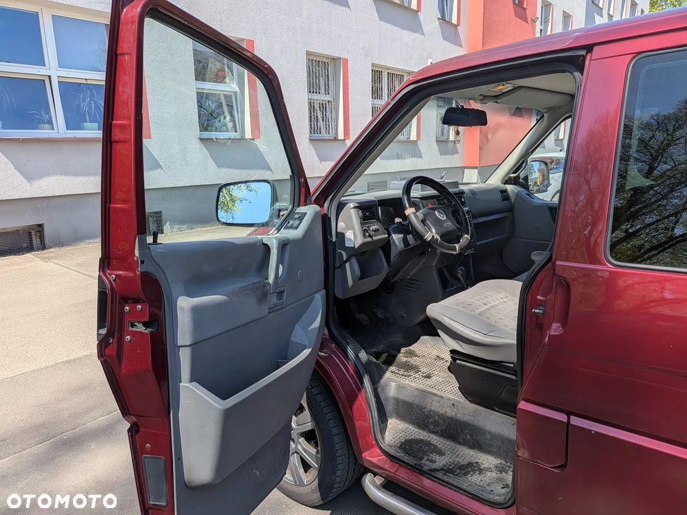 Volkswagen Transporter - 19