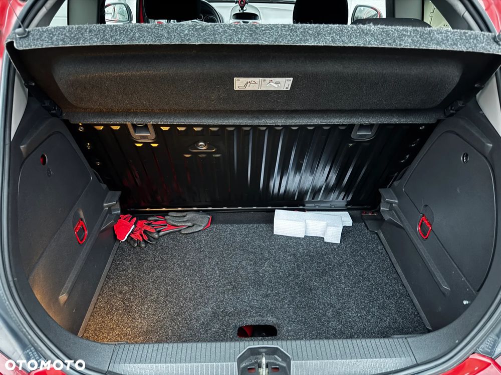 Opel Corsa 1.4 16V Sport - 14