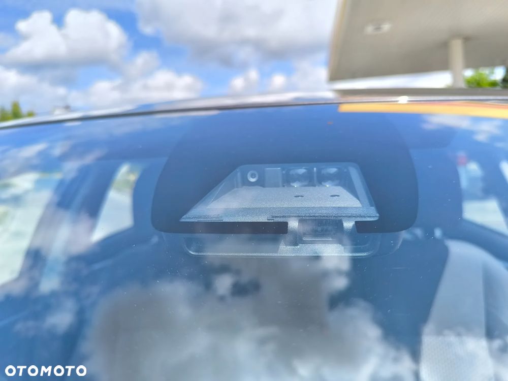 Toyota Corolla 1.6 Comfort - 28