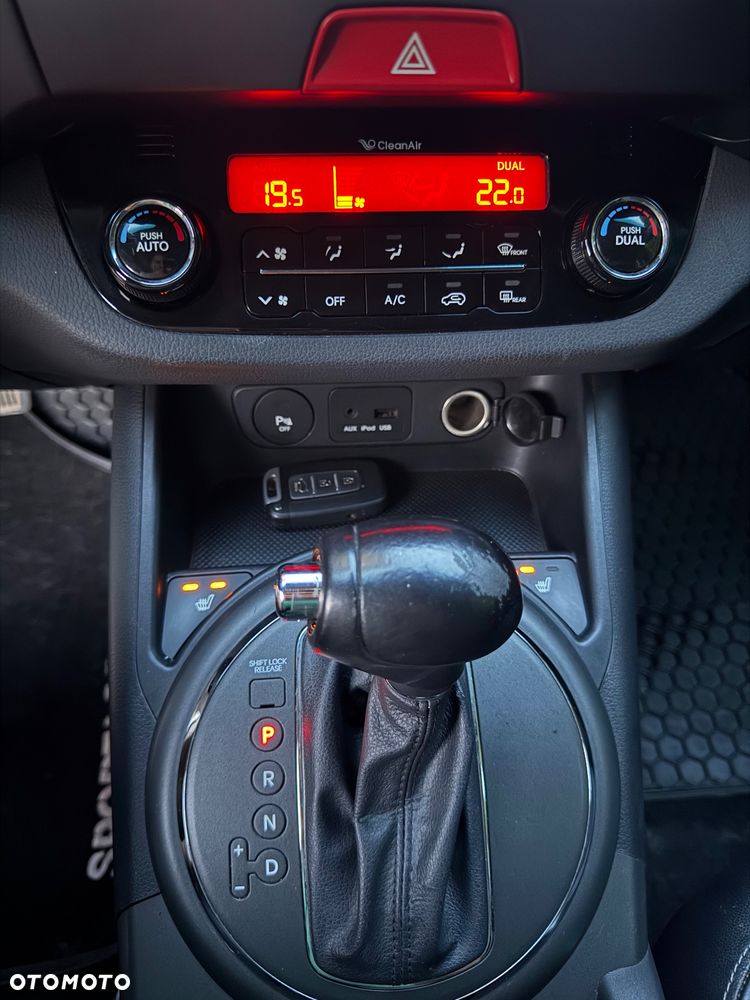 Kia Sportage - 14
