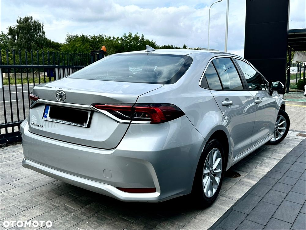 Toyota Corolla - 2