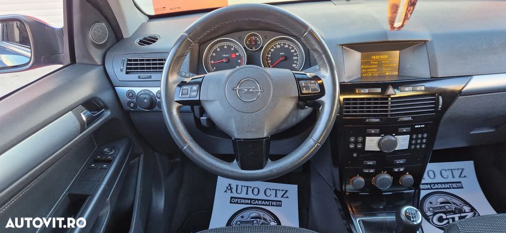 Opel Astra 1.6 Essentia - 25