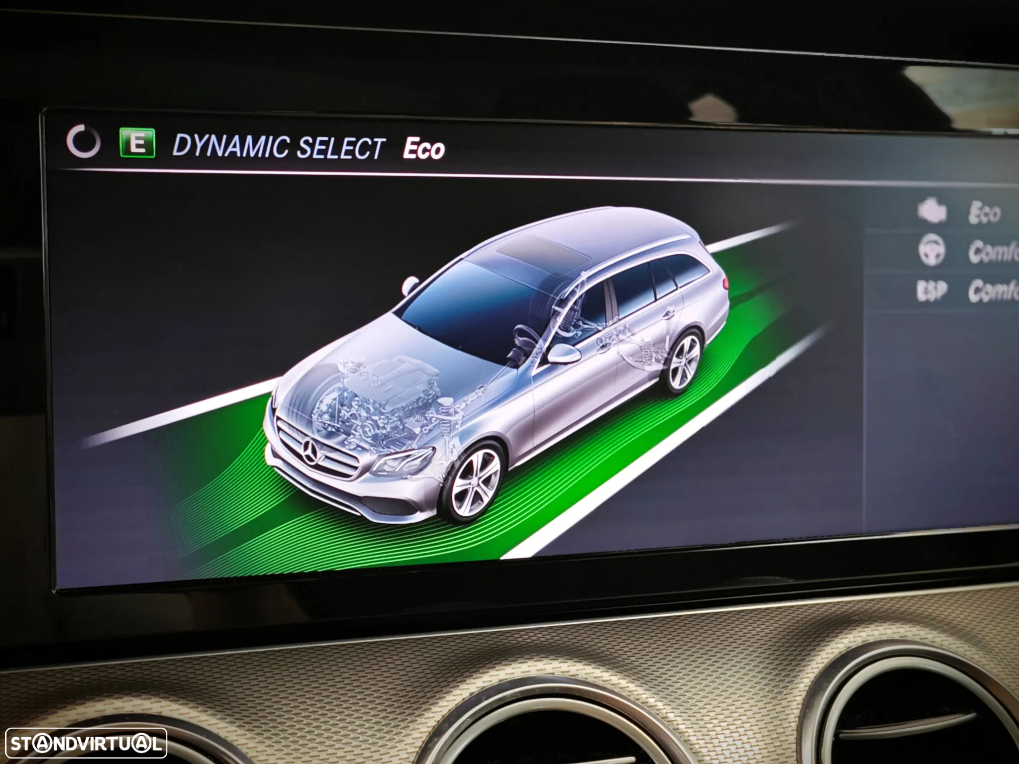 Mercedes-Benz E 220 d T 9G-TRONIC Exclusive - 50