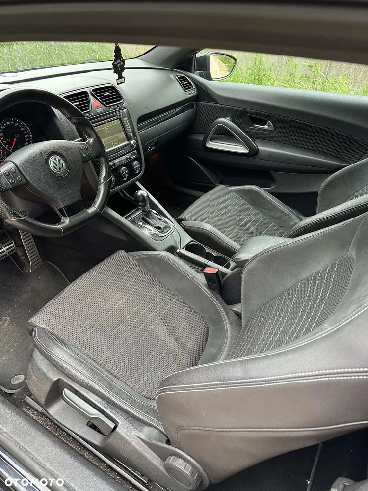 Volkswagen Scirocco 2.0 TSI DSG - 10