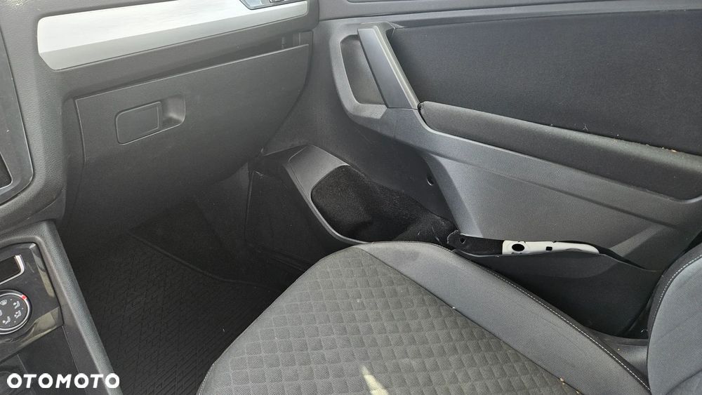 Volkswagen Tiguan - 14