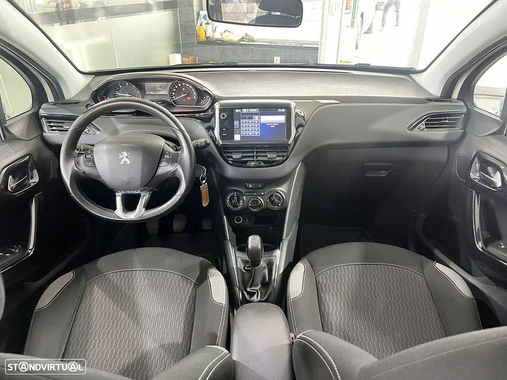 Peugeot 208 1.6 BlueHDi Active - 11