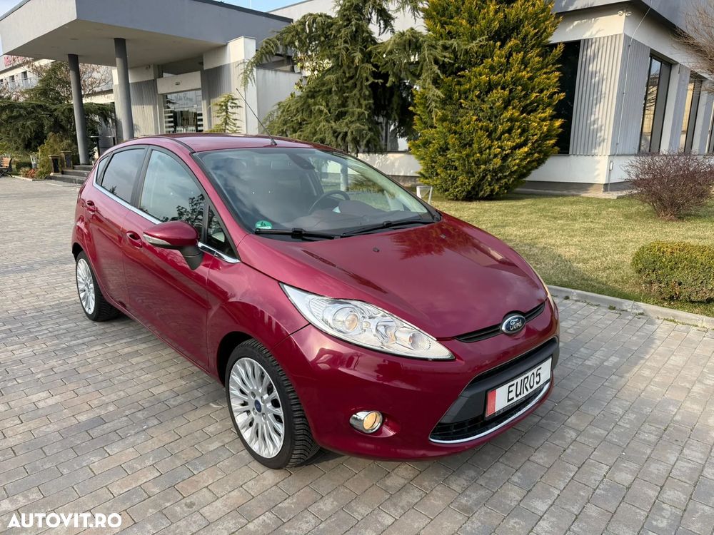 Ford Fiesta 1.6 TDCI DPF Titanium - 4