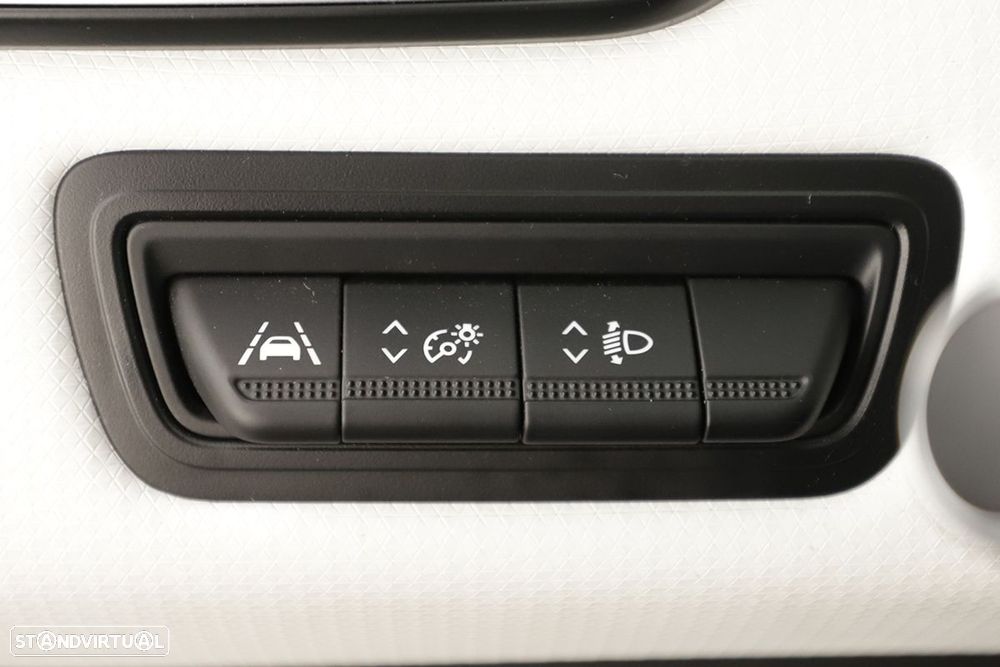 Renault Clio 1.0 TCe Limited - 19