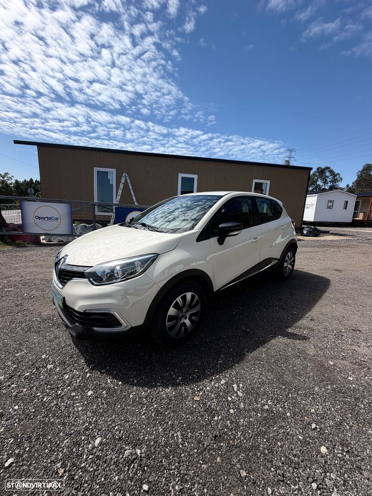 Renault Captur 1.5 dCi Red Edition - 2
