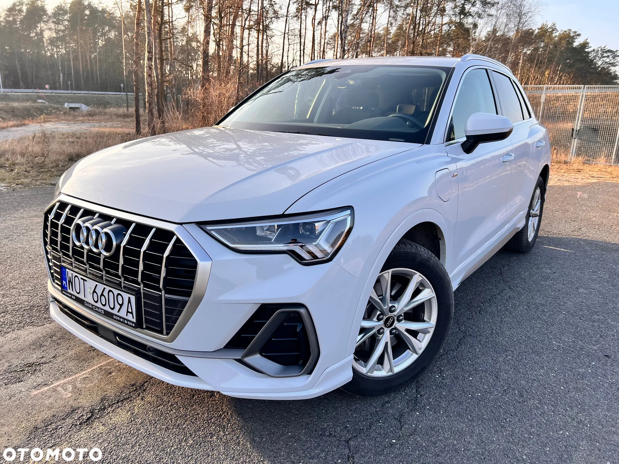 Audi Q3 45 TFSIe S tronic S line - 2