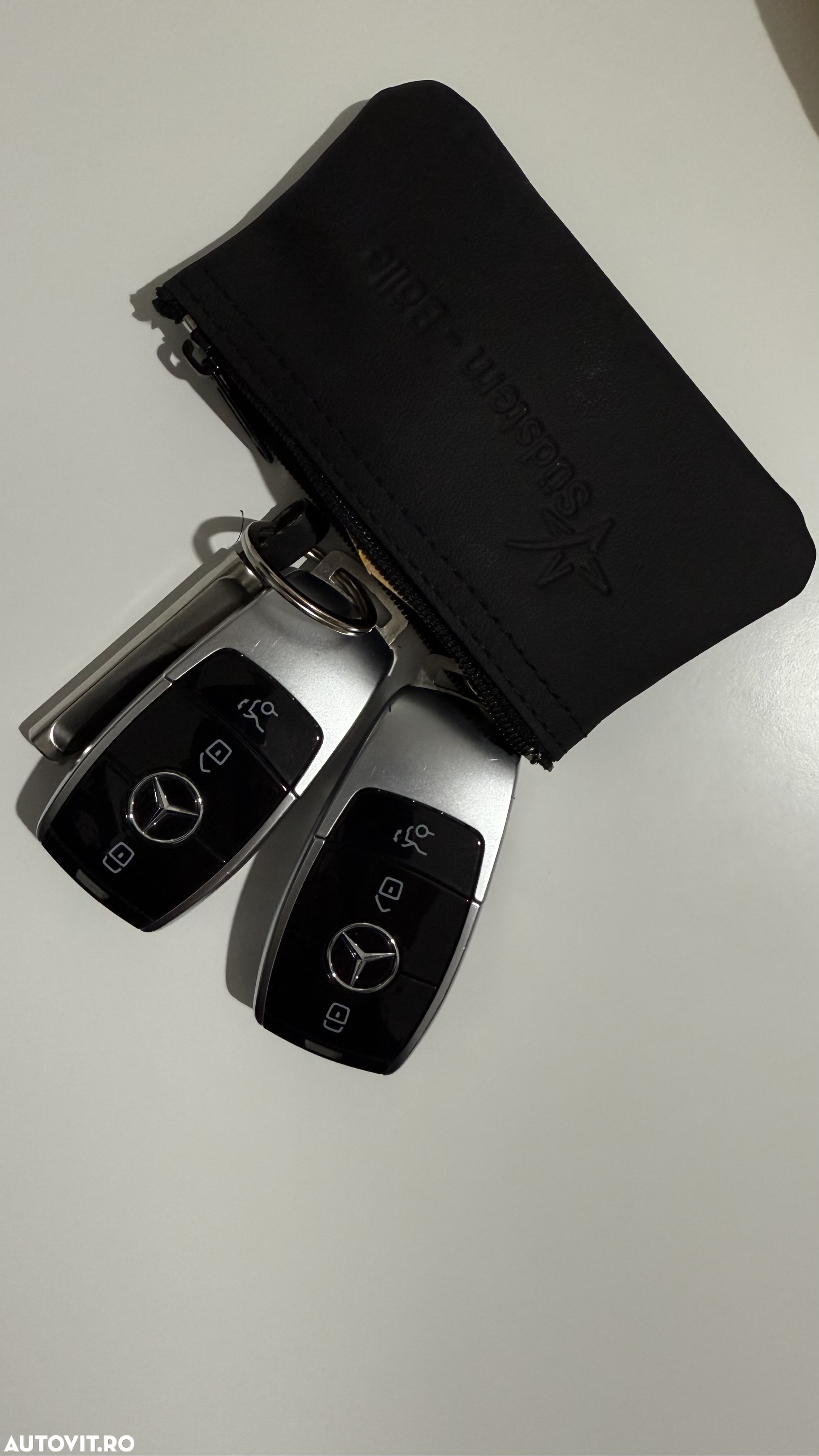 Mercedes-Benz E 400 4Matic Coupe 9G-TRONIC Avantgarde - 10