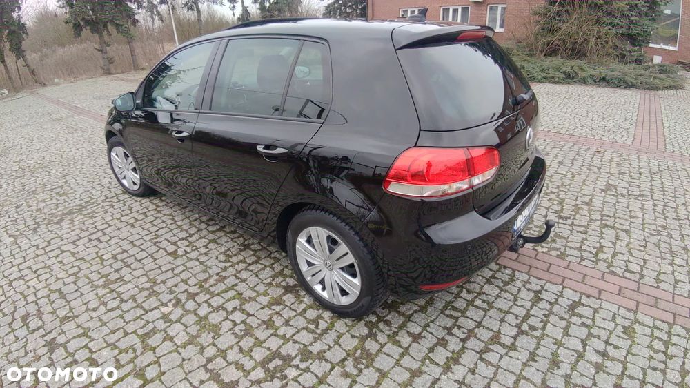 Volkswagen Golf 1.6 TDI BlueMotion Technology Comfortline - 23
