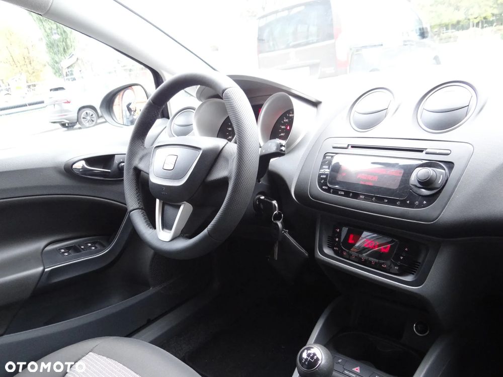 Seat Ibiza 1.4 16V Style - 34