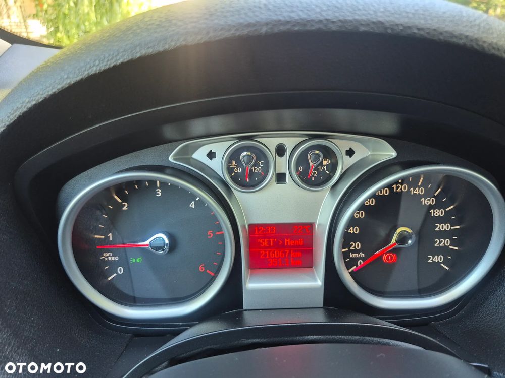 Ford Kuga 2.0 TDCi Titanium FWD - 24